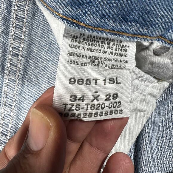 Y2K Wrangler Patchwork Denim Jeans 34x29 Custom Quilt Light Wash Raw Hem - Picture 4 of 7